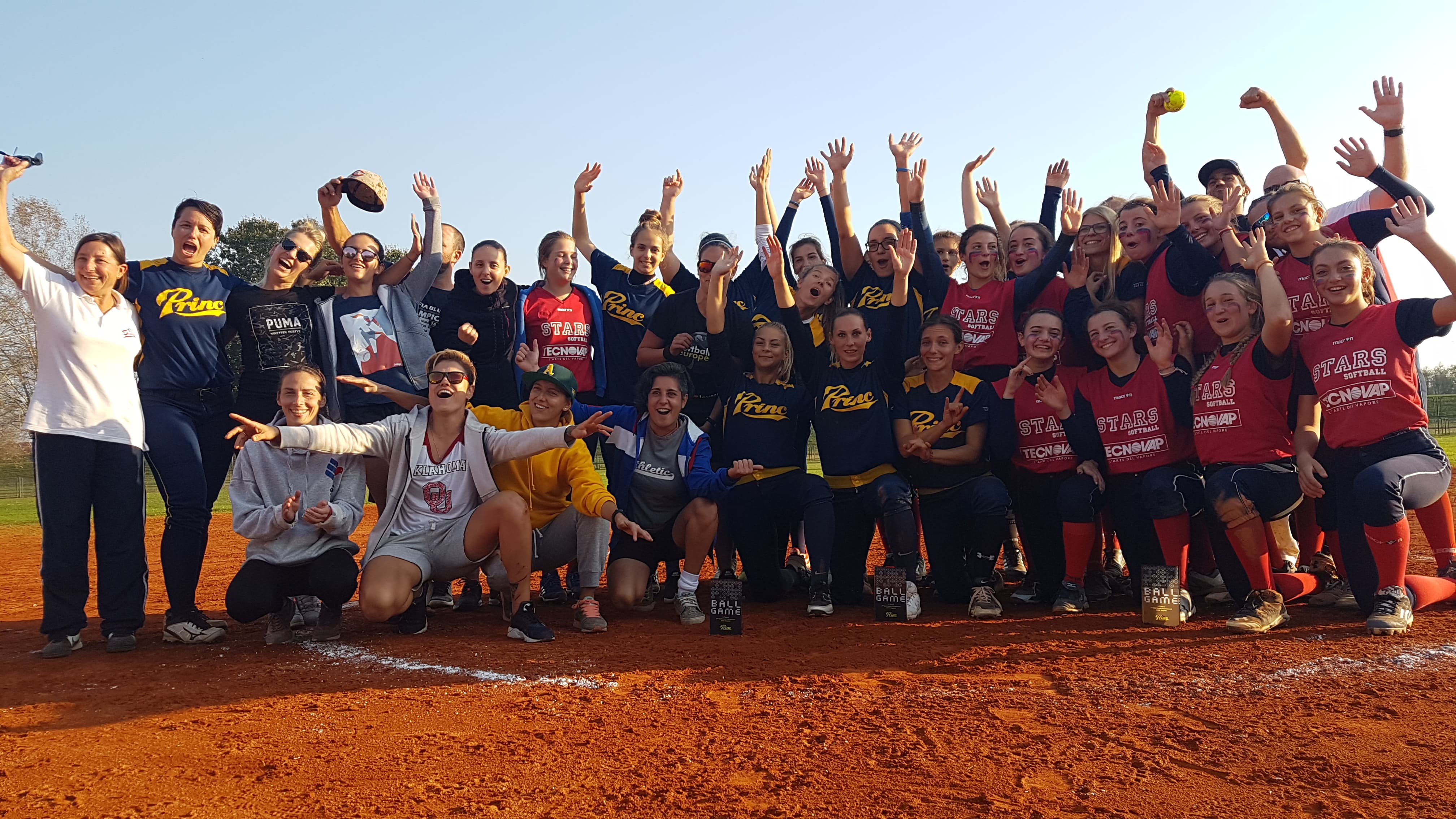 http://softball-princ.hr/wp-content/uploads/44197047_321641978417408_4375639993138282496_n.jpg
