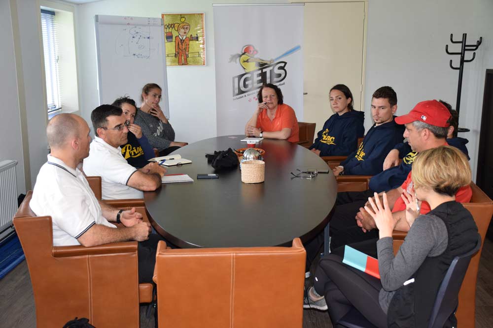 http://softball-princ.hr/wp-content/uploads/IGETS-2nd-meeting-nizozemska-olympia-PRINC2.jpg